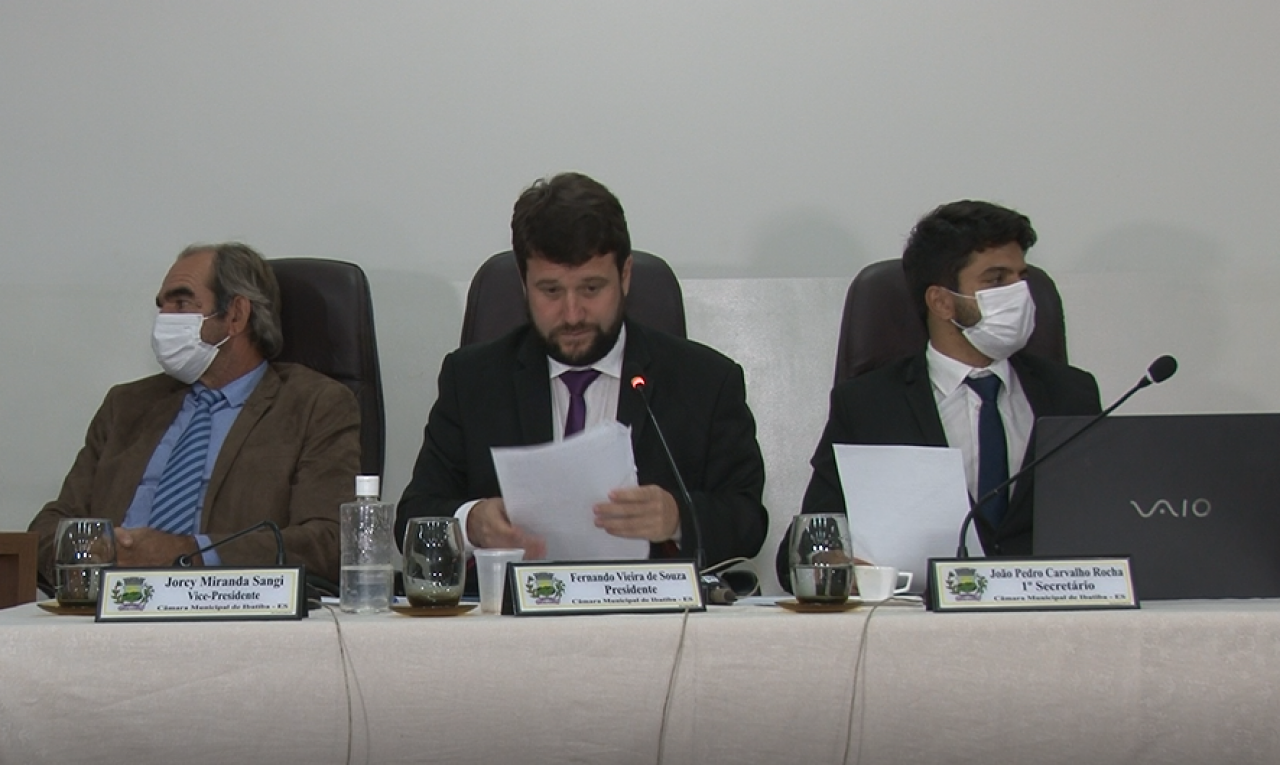 Poder Legislativo autoriza contratação de profissionais para atender demandas do Poder Executivo