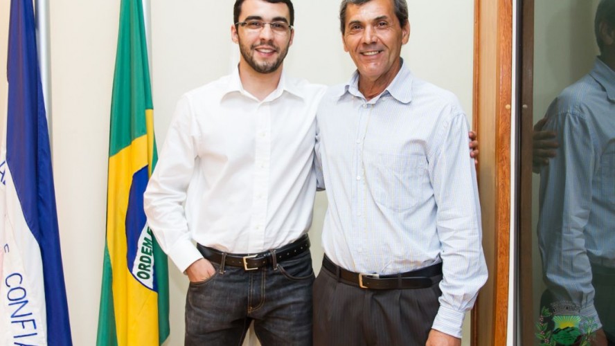 Madlles Queiroz Martins e seu pai, Wetzel Magalhães