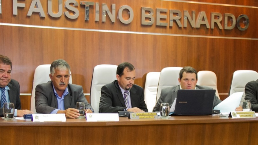 Vereadores discutem situação da Unidade de Saúde Santa Maria de Cima