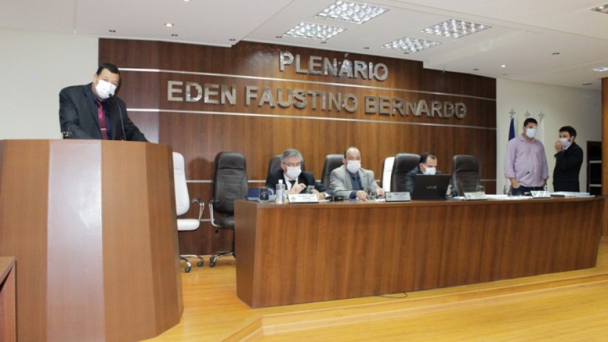 Momento da reunião ordinária do último dia 25/11