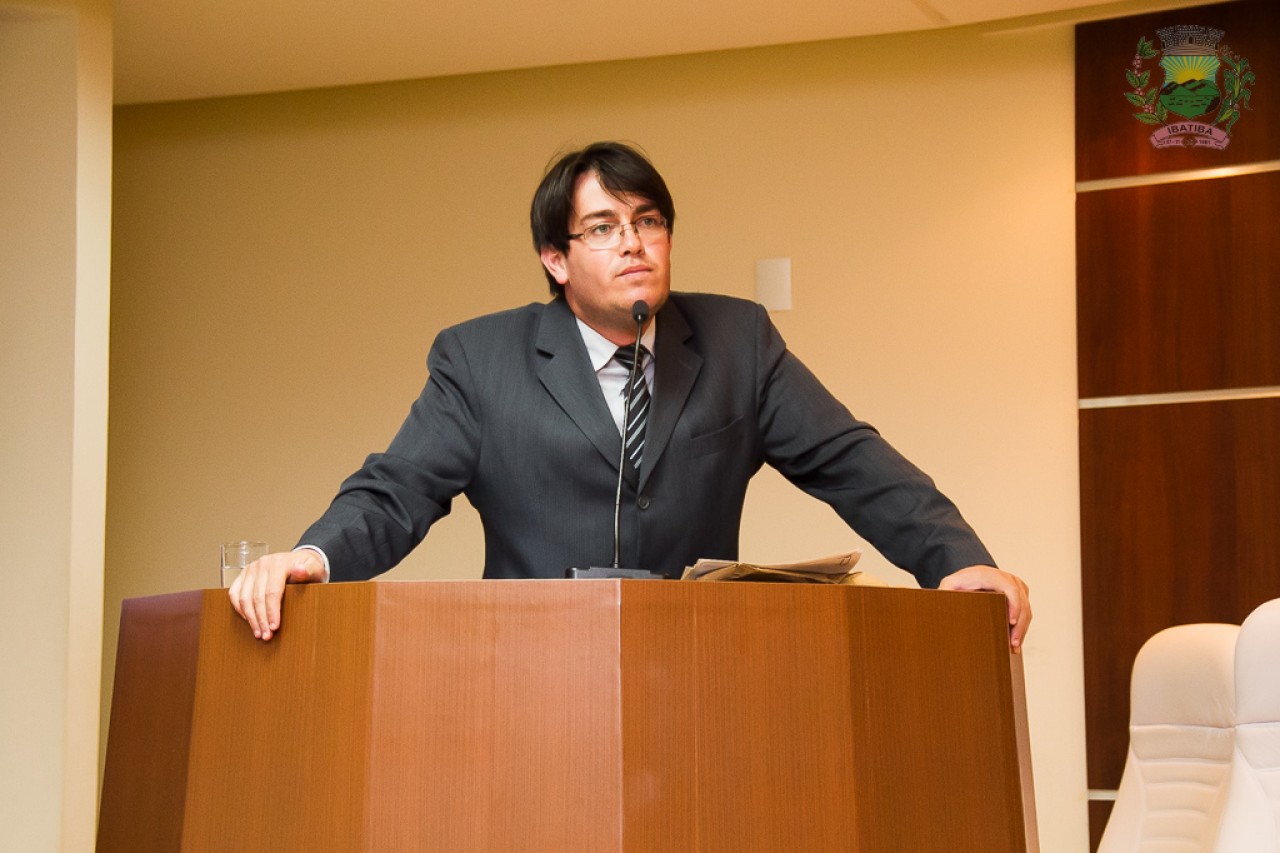 Vereador quer fiscalização de ambulantes em Ibatiba Vereador quer fiscalização de ambulantes em Ibatiba