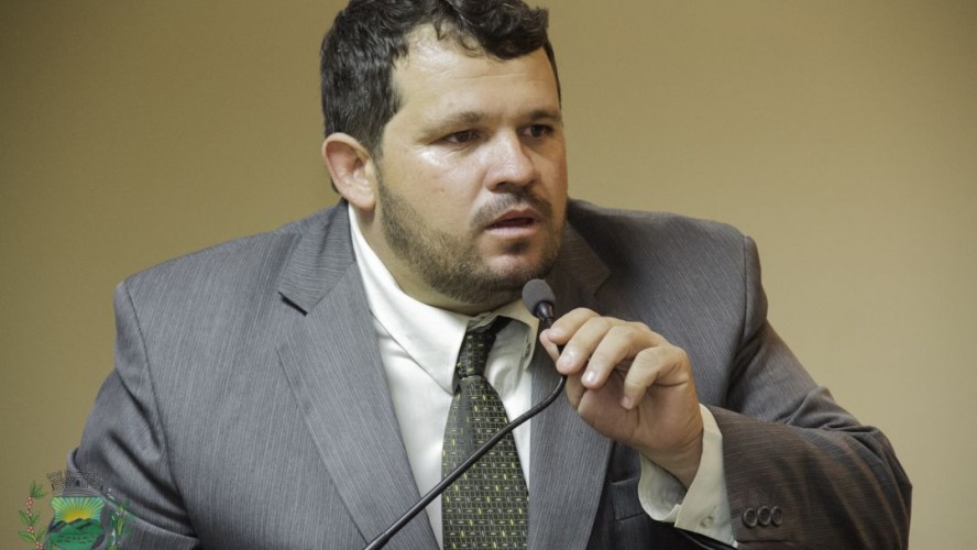 Discurso do vereador Ivanito Barbosa 11022016 Discurso do vereador Ivanito Barbosa 11022016