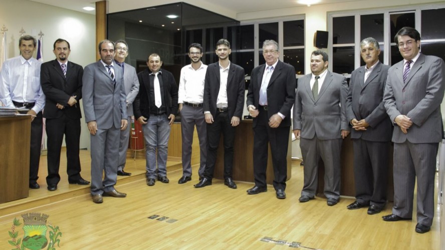 Discurso do vereador Ivanito Barbosa 11022016 Discurso do vereador Ivanito Barbosa 11022016