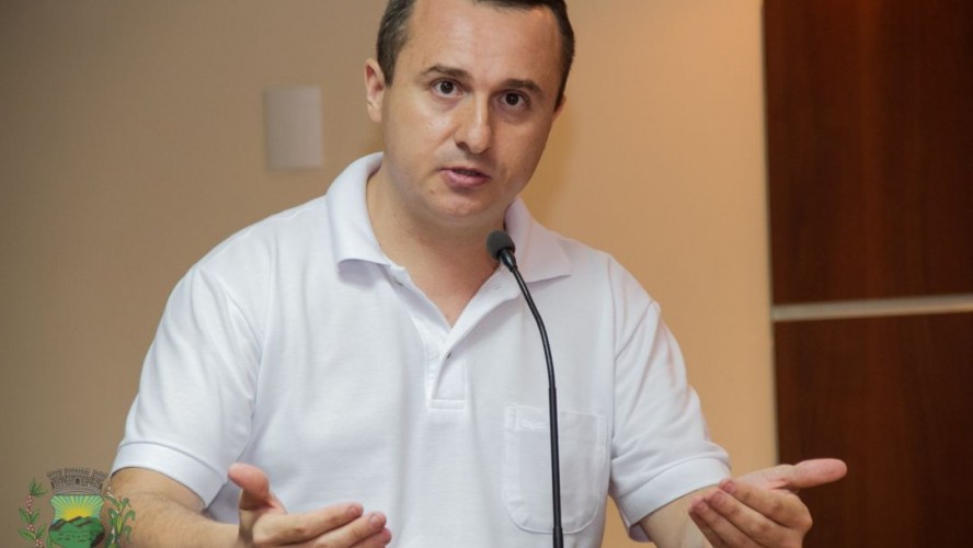 Expediente do dia 11-02-2016 Expediente do dia 11-02-2016