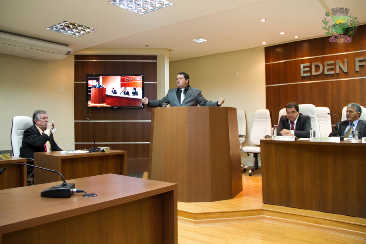 Segurança, educação e atividades para jovens são pautas na tribuna Segurança, educação e atividades para jovens são pautas na tribuna
