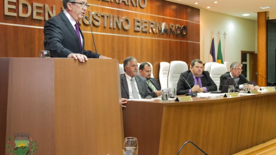 Discurso do vereador Luciano Salgado 25022016 Discurso do vereador Luciano Salgado 25022016