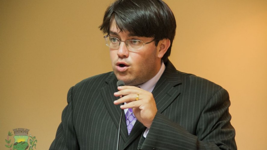 Discurso do vereador Luciano Salgado 25022016 Discurso do vereador Luciano Salgado 25022016