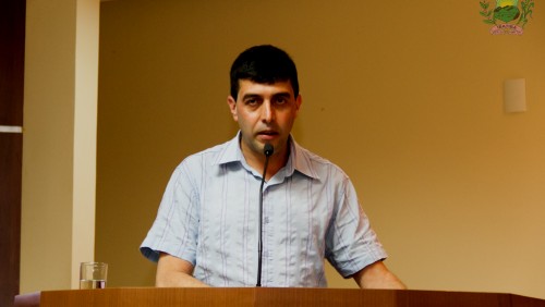 Ibatiba terá investimentos para desenvolver apicultura e fruticultura Ibatiba terá investimentos para desenvolver apicultura e fruticultura