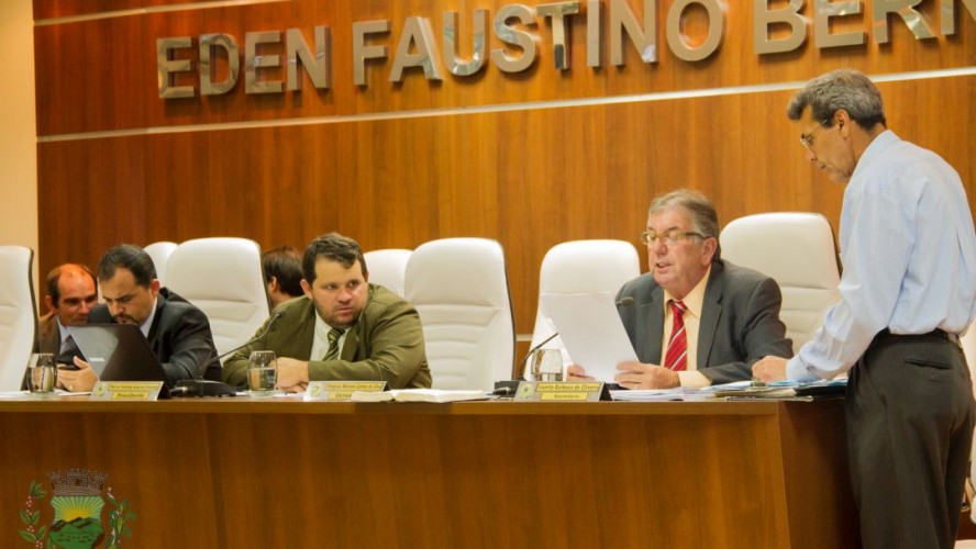 Expediente do dia 25-09-2015 Expediente do dia 25-09-2015