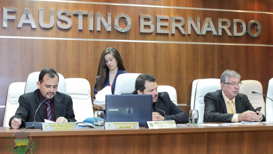 Discurso do vereador Luciano Salgado 25112016 Discurso do vereador Luciano Salgado 25112016