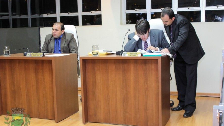 Discurso do vereador Luciano Salgado 25112016 Discurso do vereador Luciano Salgado 25112016