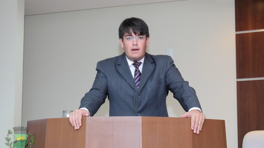 Discurso do vereador Luciano Salgado 25112016 Discurso do vereador Luciano Salgado 25112016