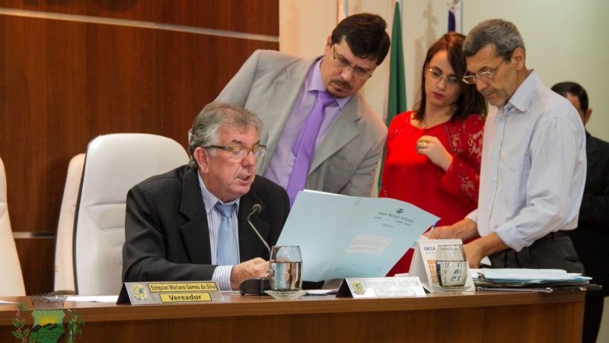 Discurso do vereador Luciano Salgado 26102015 Discurso do vereador Luciano Salgado 26102015