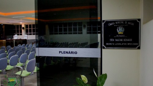 Sessão póstuma: parlamentares homenageiam Gumercino Andrade Sessão póstuma: parlamentares homenageiam Gumercino Andrade
