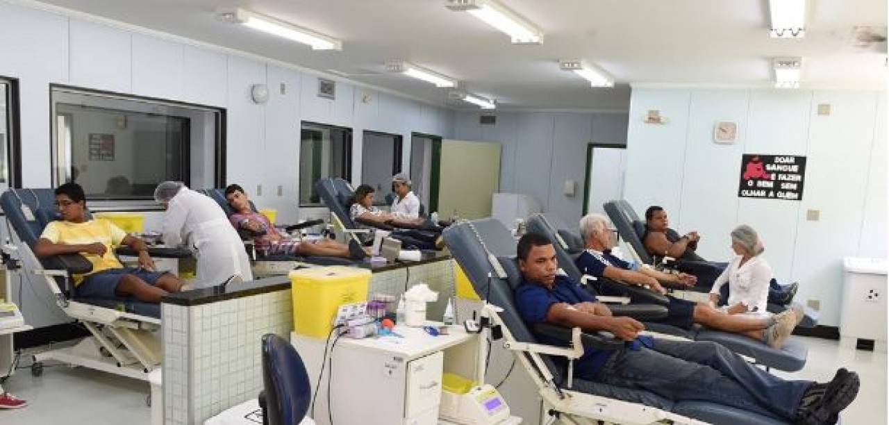 Sesa orienta sobre o prazo para doar sangue após tomar vacina Sesa orienta sobre o prazo para doar sangue após tomar vacina