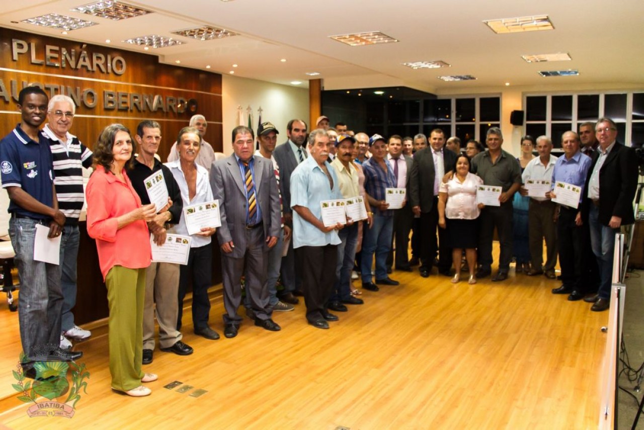 Dia do Agricultor: Câmara reconhece atividades do homem do campo Dia do Agricultor: Câmara reconhece atividades do homem do campo