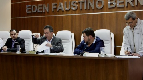Câmara discute projeto que incentiva contribuintes a pagarem impostos Câmara discute projeto que incentiva contribuintes a pagarem impostos