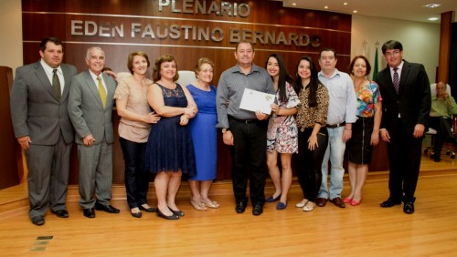Professores de Ibatiba recebem homenagens em Sessão Solene Professores de Ibatiba recebem homenagens em Sessão Solene
