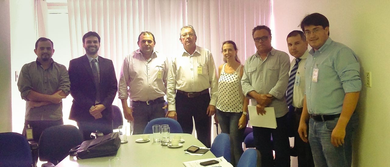 Parlamentares se reúnem com representantes da Cesan em Vitória Parlamentares se reúnem com representantes da Cesan em Vitória