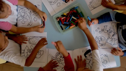 Professora é homenageada pela Câmara Professora é homenageada pela Câmara