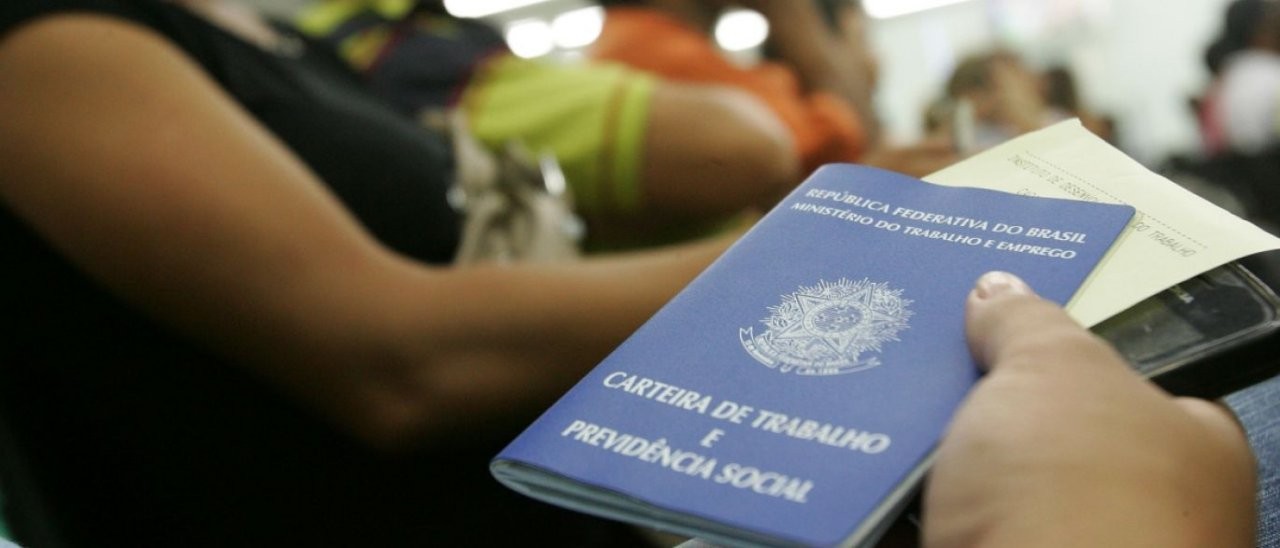 Reforma trabalhista é aprovada no Senado Reforma trabalhista é aprovada no Senado