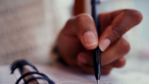 Estudantes de Ibatiba podem participar de concurso de redação Estudantes de Ibatiba podem participar de concurso de redação