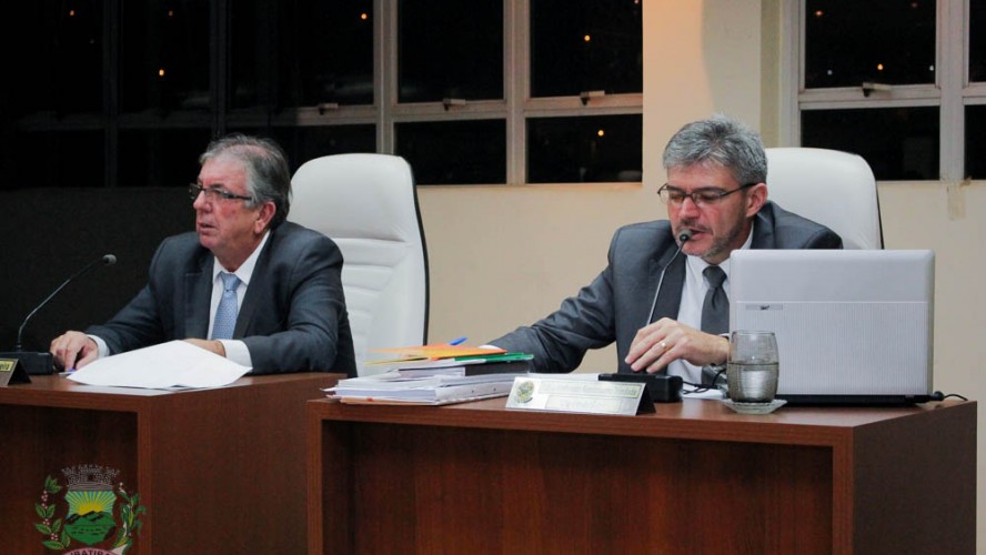 Vereador Ivanito Barbosa durante sessão da Câmara Vereador Ivanito Barbosa durante sessão da Câmara