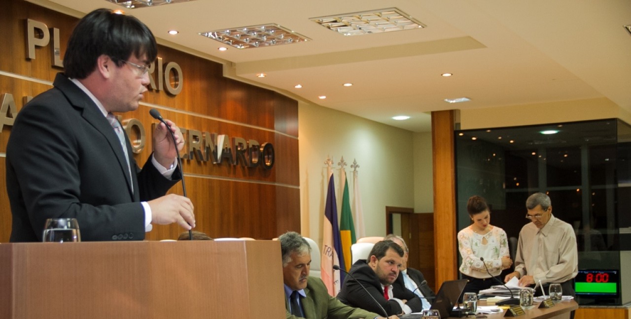 Qualidade da água em Santa Clara preocupa parlamentares Qualidade da água em Santa Clara preocupa parlamentares