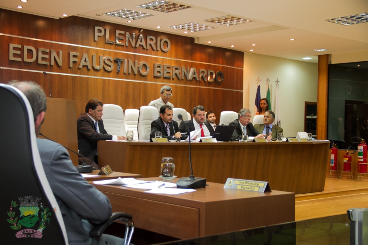 Câmara aprova contratação de profissionais da saúde Câmara aprova contratação de profissionais da saúde