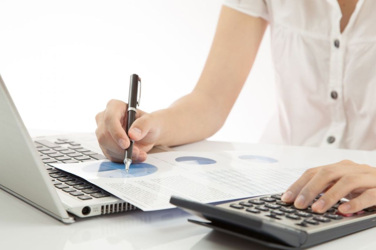 Câmara aprova projeto para participação de economistas em Concurso Câmara aprova projeto para participação de economistas em Concurso
