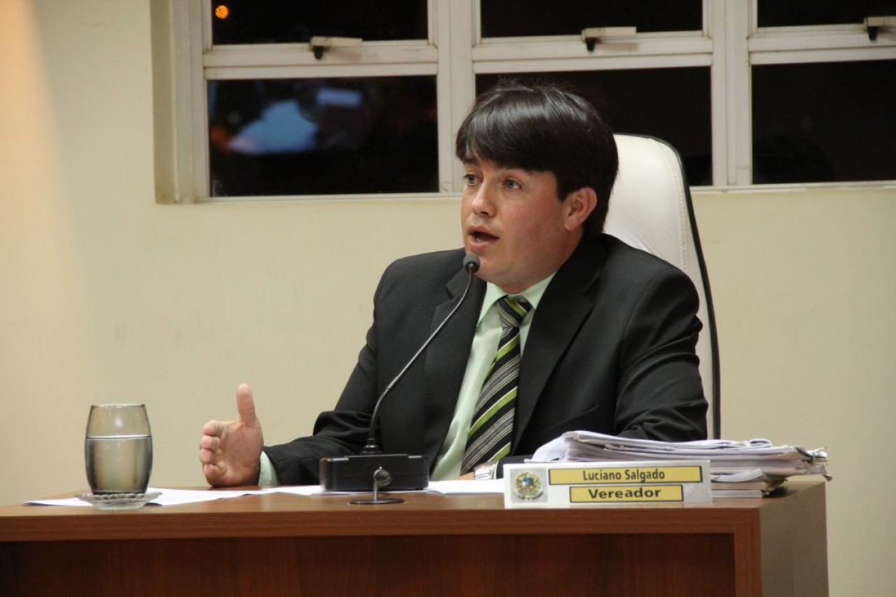 Vereador quer calçamento no Bairro São José Vereador quer calçamento no Bairro São José