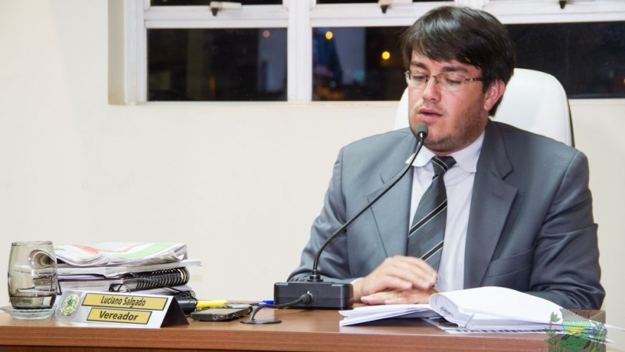 Momento da reunião ordinária do último dia 25/11 Momento da reunião ordinária do último dia 25/11