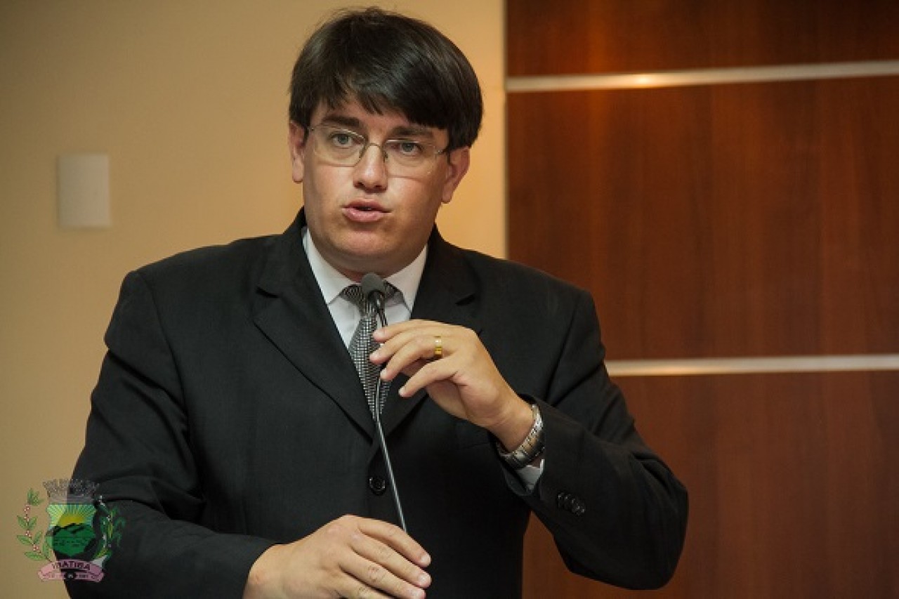 Luciano Salgado propõe construção de Monumento da Bíblia Luciano Salgado propõe construção de Monumento da Bíblia