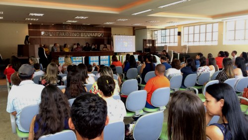Auditório da Câmara é palco de encontro regional de educação Auditório da Câmara é palco de encontro regional de educação