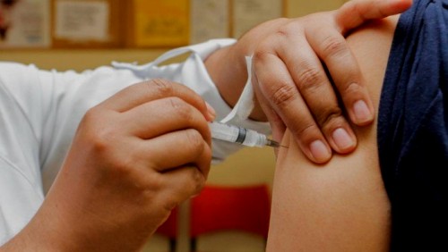 Campanha de vacinação contra Pólio e Sarampo até o dia 31 de agosto Campanha de vacinação contra Pólio e Sarampo até o dia 31 de agosto