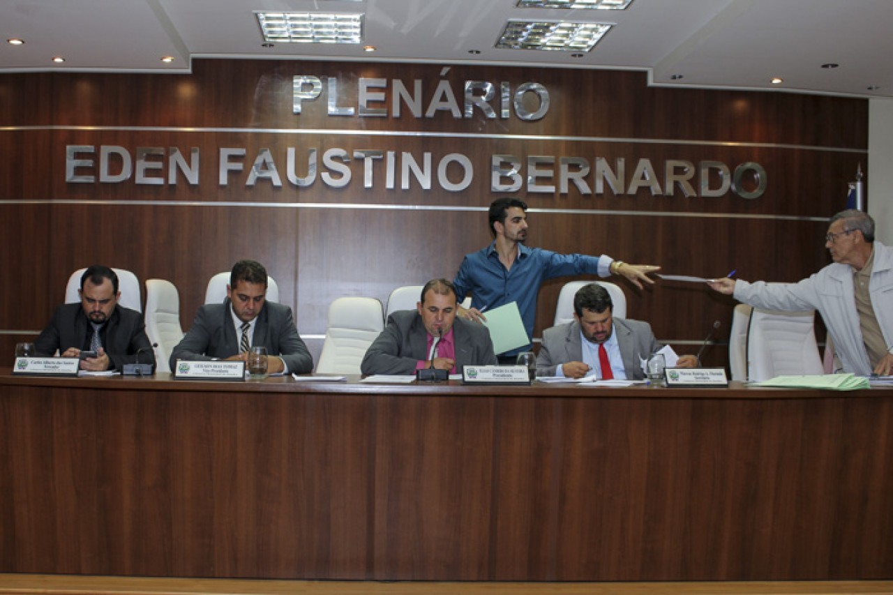 16ª Sessão Ordinária do dia 10-10-2018 16ª Sessão Ordinária do dia 10-10-2018