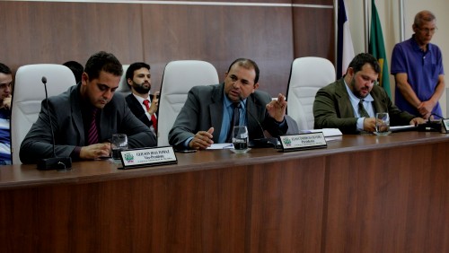 Parlamentares aprovam orçamento de R$ 61 milhões para Ibatiba Parlamentares aprovam orçamento de R$ 61 milhões para Ibatiba