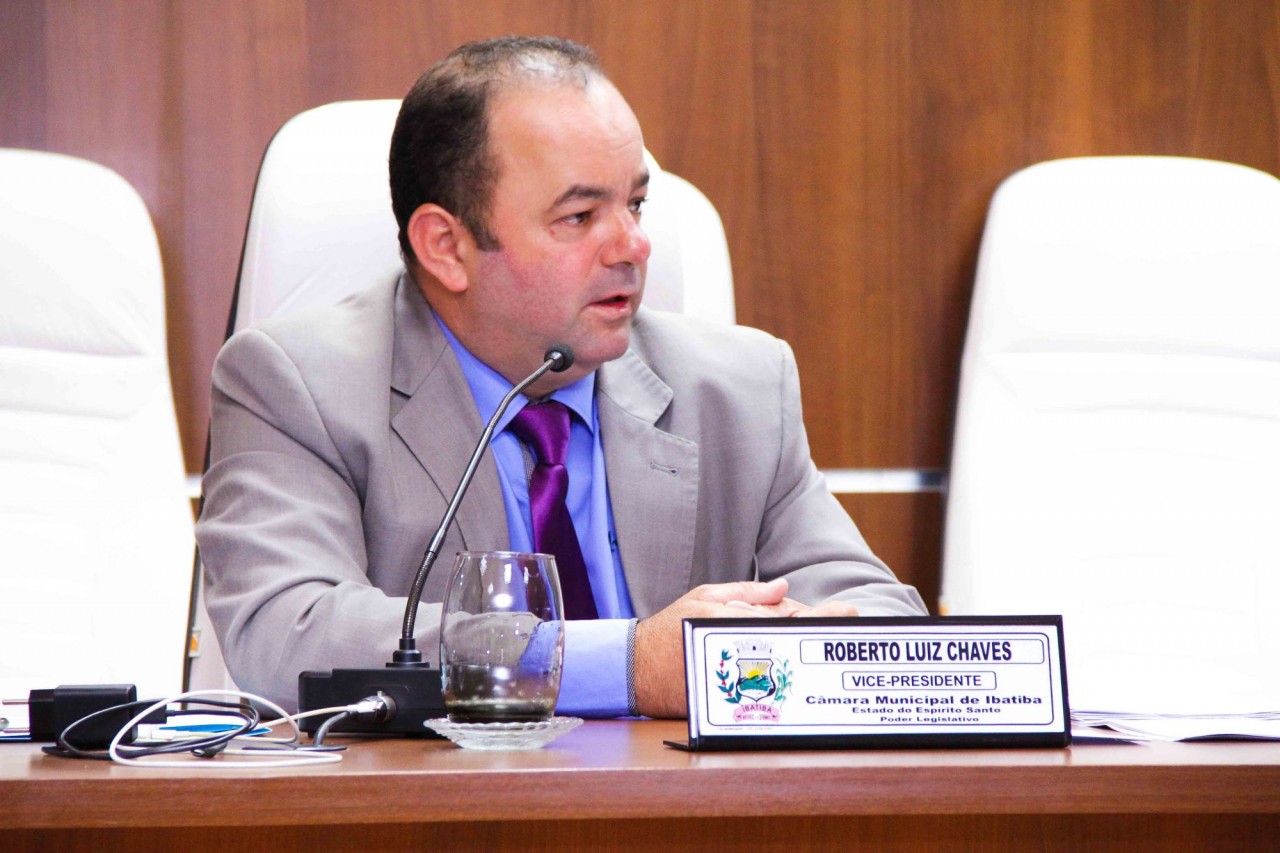 Emenda enviada para compra de ambulância em 2017 está licitada Emenda enviada para compra de ambulância em 2017 está licitada