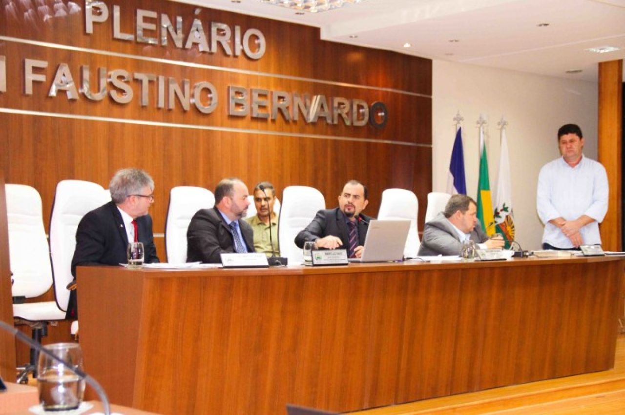 Requerimentos ao Executivo completam abertura de CPIs Requerimentos ao Executivo completam abertura de CPIs