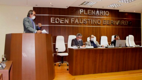 Vereadores cobram cuidados e mais atenção em combate ao Coronavírus Vereadores cobram cuidados e mais atenção em combate ao Coronavírus