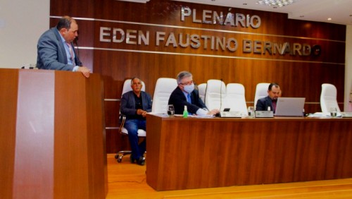 Vereadores parabenizam executivo por obras em fase de conclusão no município Vereadores parabenizam executivo por obras em fase de conclusão no município