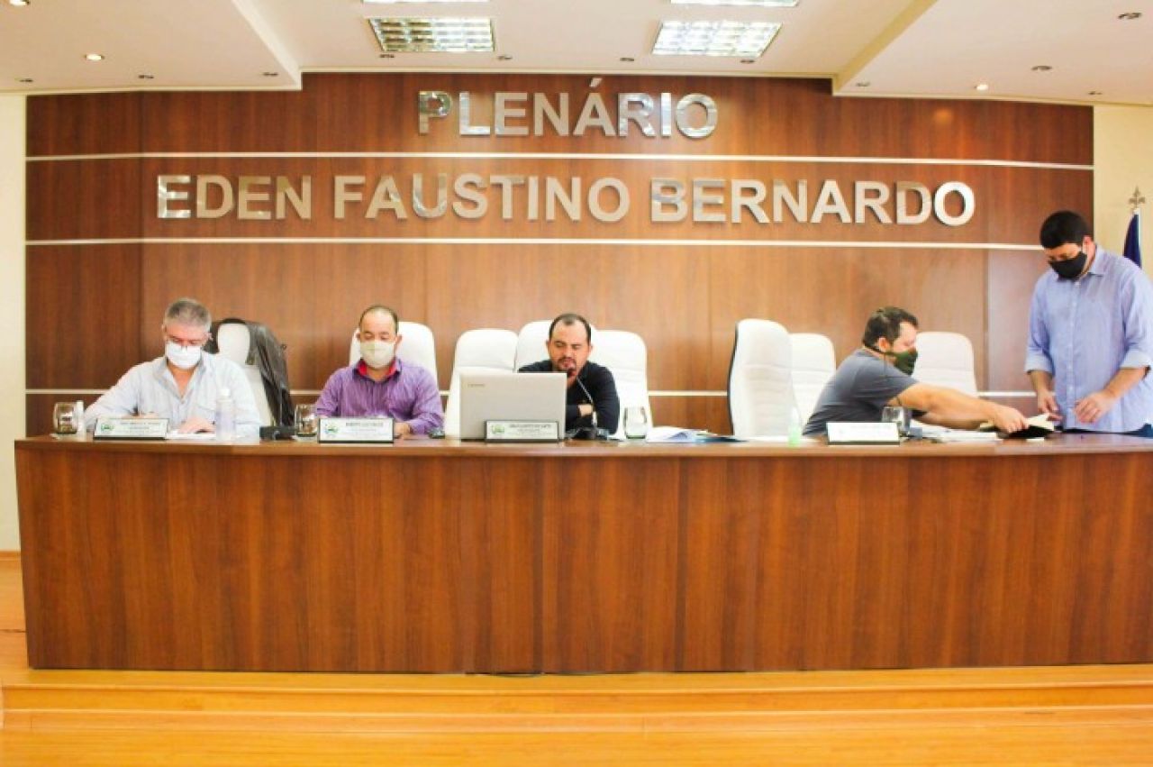 Reunião extraordinária é convocada para votação de dois projetos Reunião extraordinária é convocada para votação de dois projetos