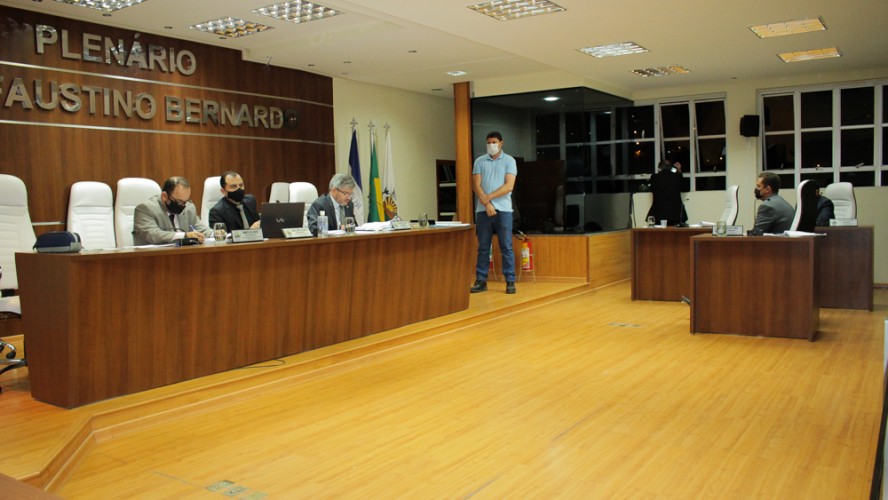 Expediente | 12ª Sessão Ordinária de 2020 Expediente | 12ª Sessão Ordinária de 2020