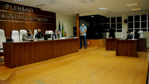 Sessão do dia 14 de setembro apresenta dois projetos de Lei Sessão do dia 14 de setembro apresenta dois projetos de Lei