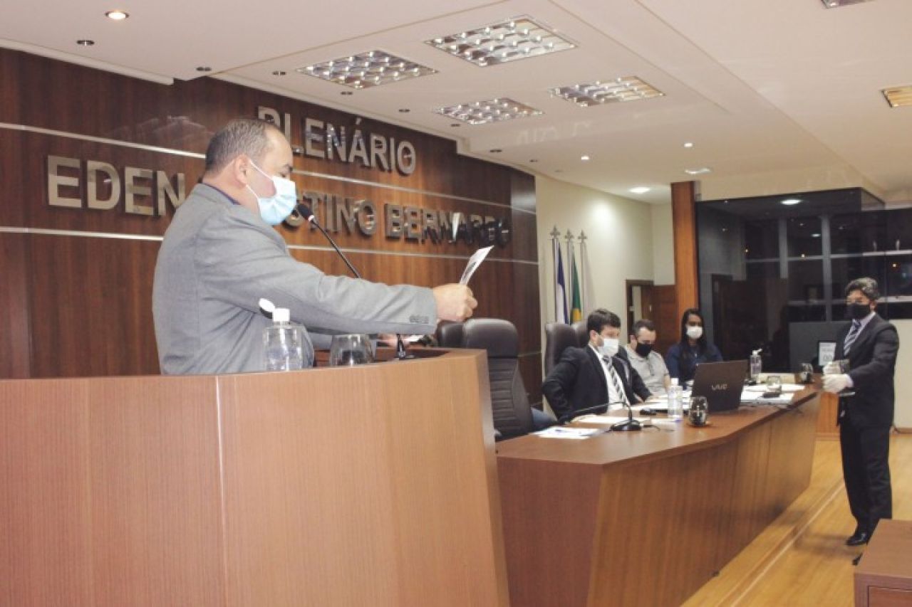 Discurso do vereador Roberto Magnético (Podemos) confira o que apresentou o parlamentar durante Sessão Ordinária Discurso do vereador Roberto Magnético (Podemos) confira o que apresentou o parlamentar durante Sessão Ordinária