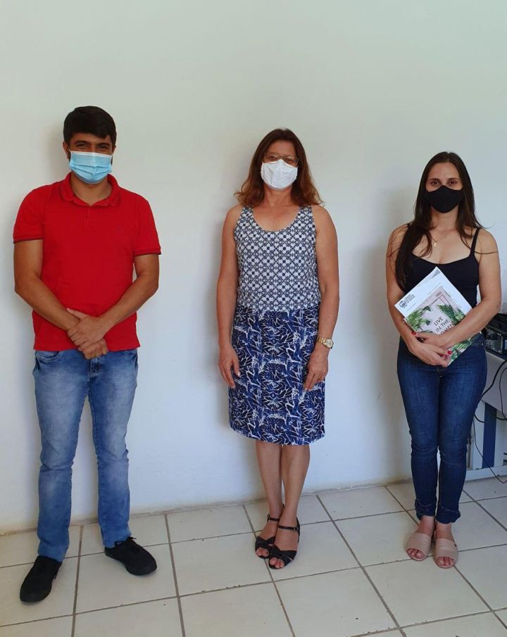 Comissão da Câmara visita escolas municipais de Ibatiba para avaliar possível volta às aulas presenciais Comissão da Câmara visita escolas municipais de Ibatiba para avaliar possível volta às aulas presenciais
