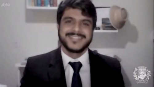 “Covid-19: Mesmo com resultados significativos os cuidados não podem diminuir”, frisa João Pedro. “Covid-19: Mesmo com resultados significativos os cuidados não podem diminuir”, frisa João Pedro.