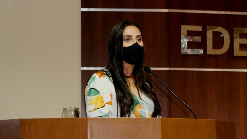 Discurso da ver. Emiliane Ribeiro Lázaro (PMN) | Homenagem aos Profissionais da Educação Discurso da ver. Emiliane Ribeiro Lázaro (PMN) | Homenagem aos Profissionais da Educação