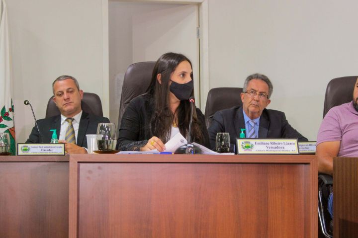 Sessão Extraordinária aprova nove projetos de Lei Sessão Extraordinária aprova nove projetos de Lei