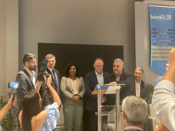Vereadores de Ibatiba participam do Fórum Capixaba de Desenvolvimento Econômico Vereadores de Ibatiba participam do Fórum Capixaba de Desenvolvimento Econômico